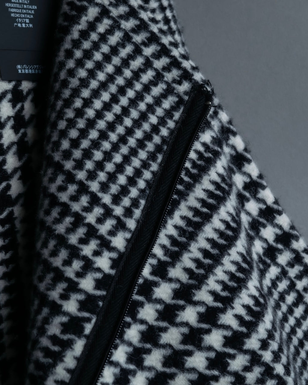 “BALENCIAGA  18AW” Virgin wool  plaid wrapped skirt