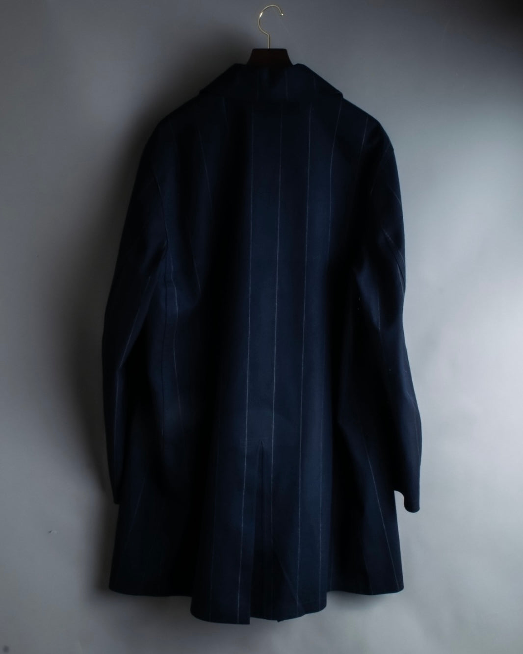 "MACKINTOSH" super oversized striped coat