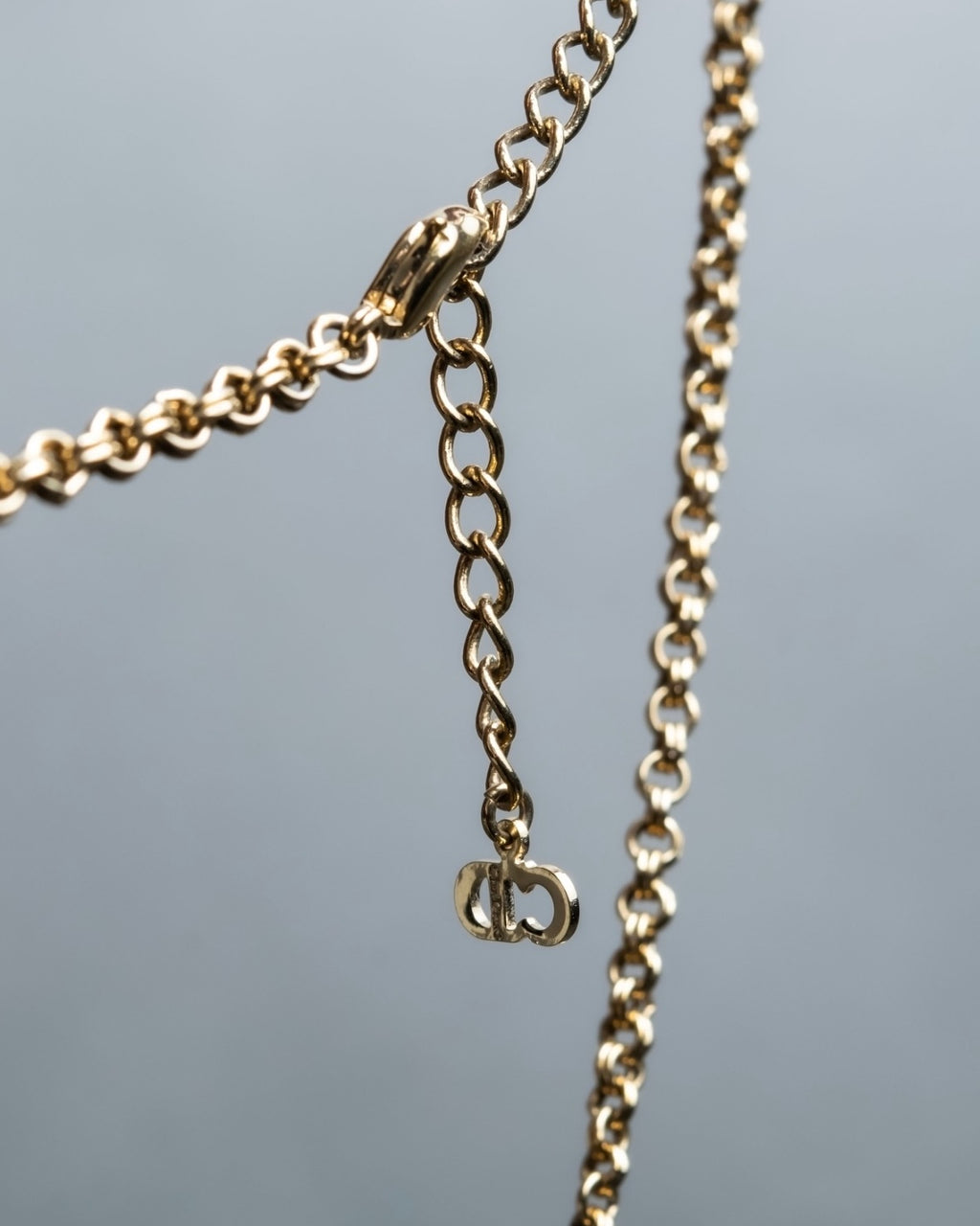 "Christian Dior" logo chain necklace