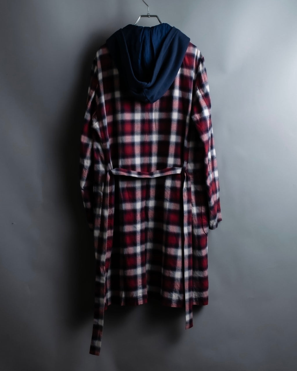 “John UNDERCOVER” gown designed check long hoodie