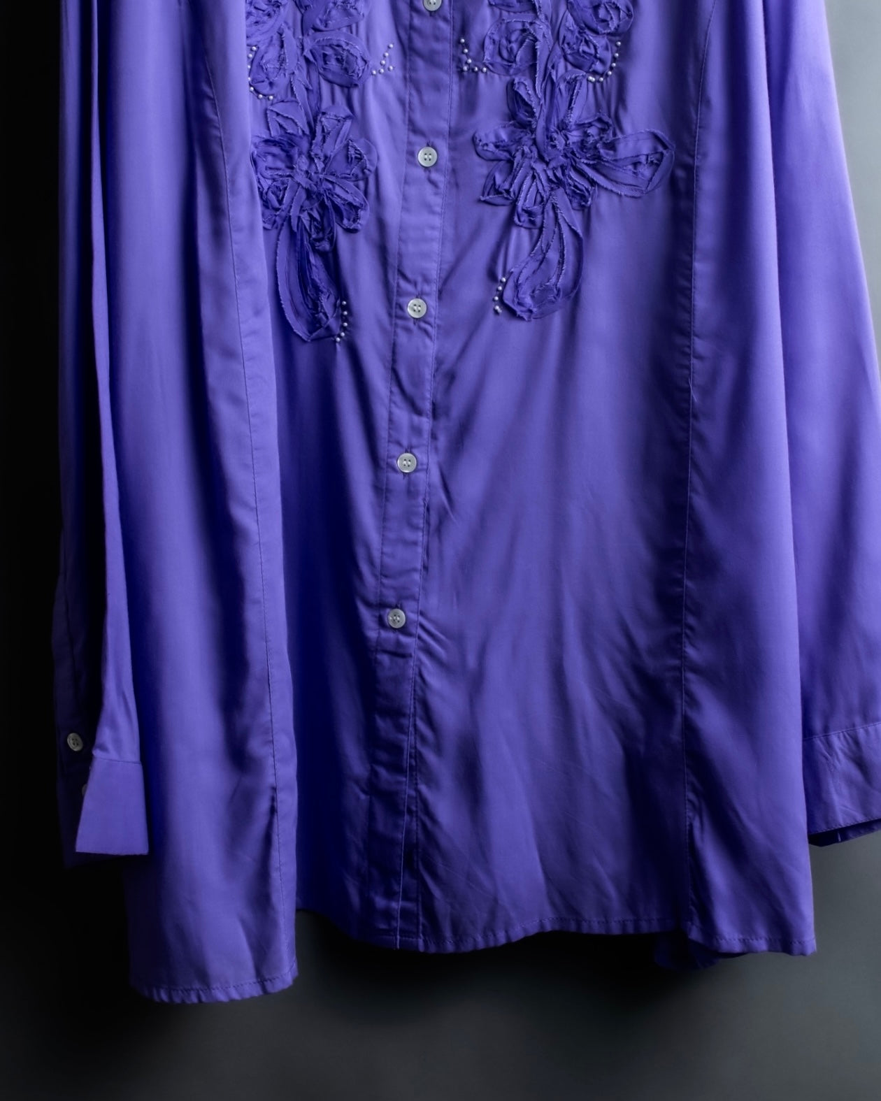 “Vintage” flower embroidery jewel designed viscose shirts