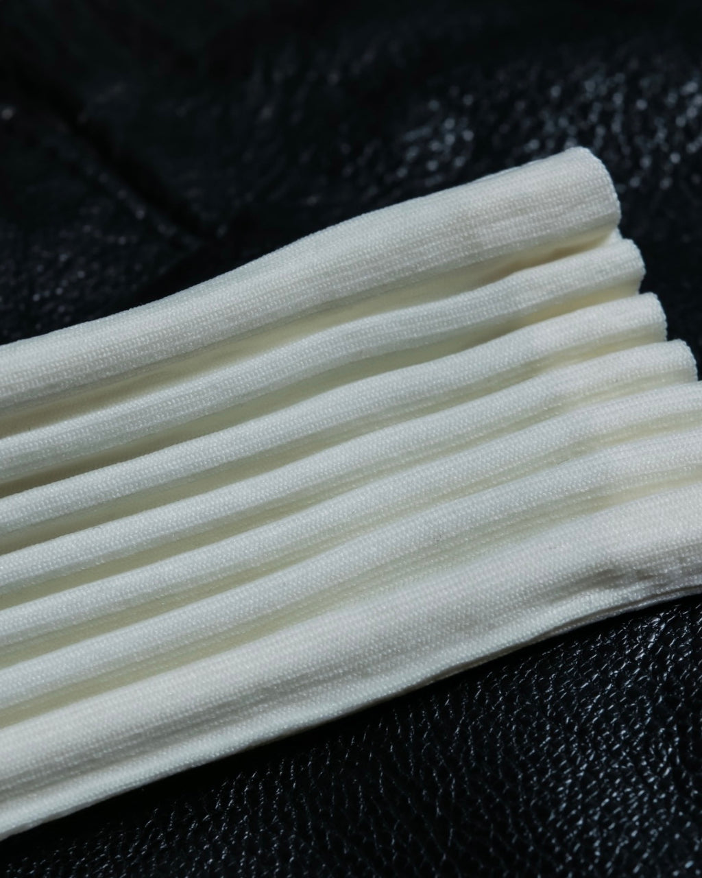 ＂Issey Miyake"pleated body bag