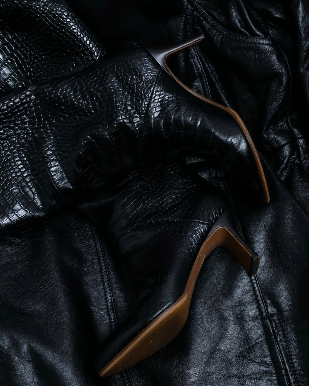 "Maison Martin Margiela" high quality crocodile leather long boots