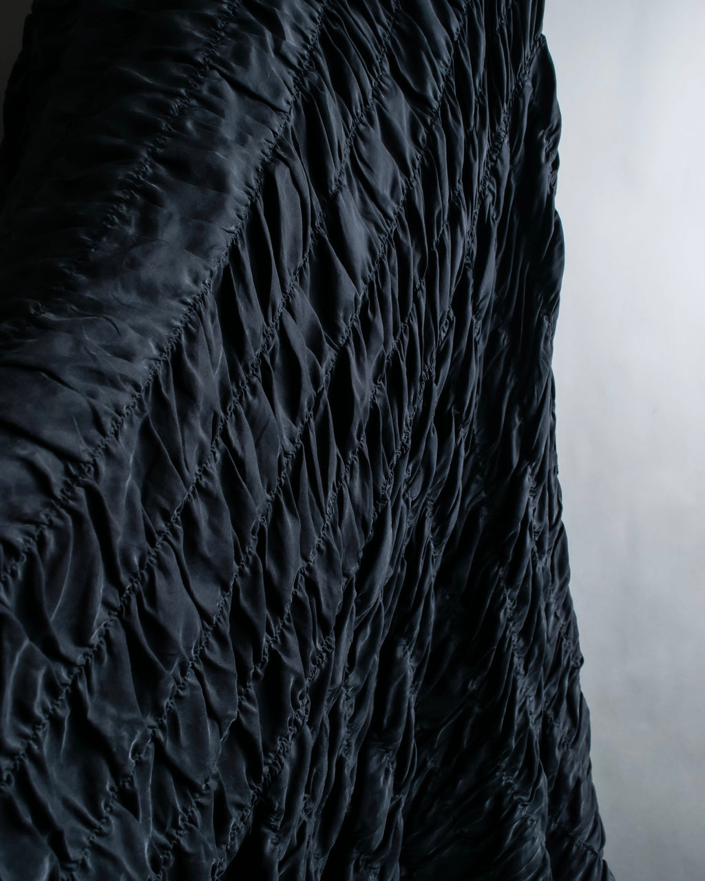 "DONNA KARAN" shrink-resistant designed skirt