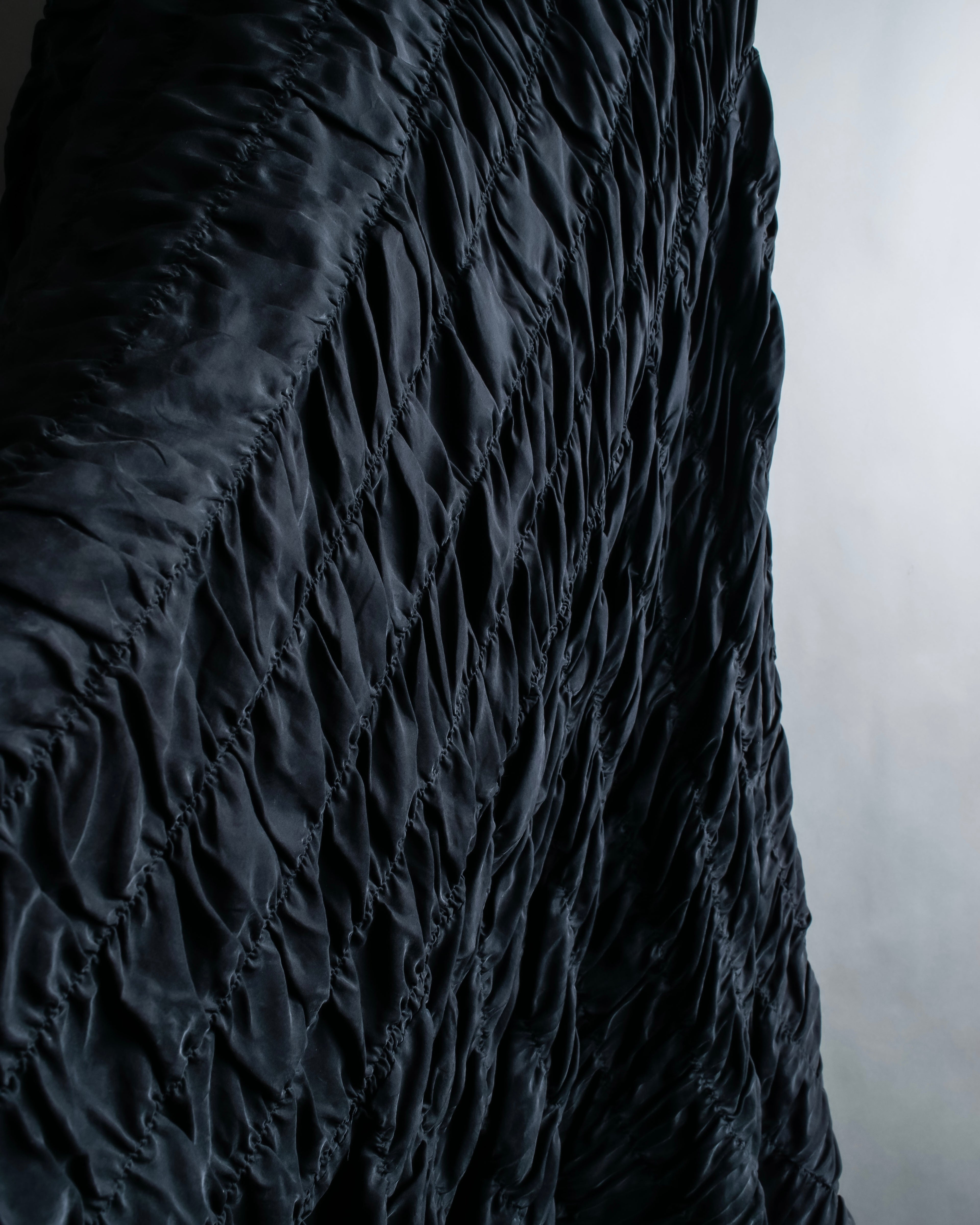 "DONNA KARAN" shrink-resistant designed skirt