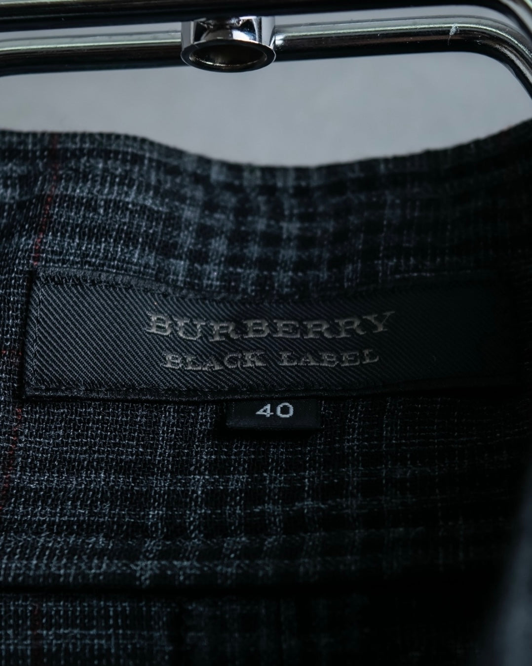 “Burberry Black Label” Trench coat designed long check shirts
