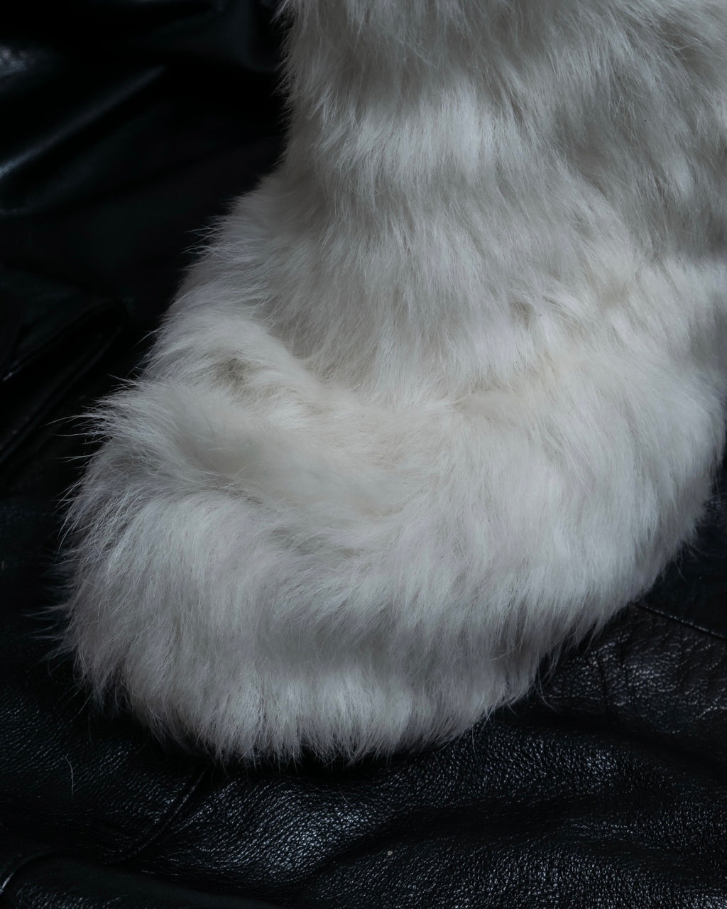 Fendi monster high heel boots 
22,800y