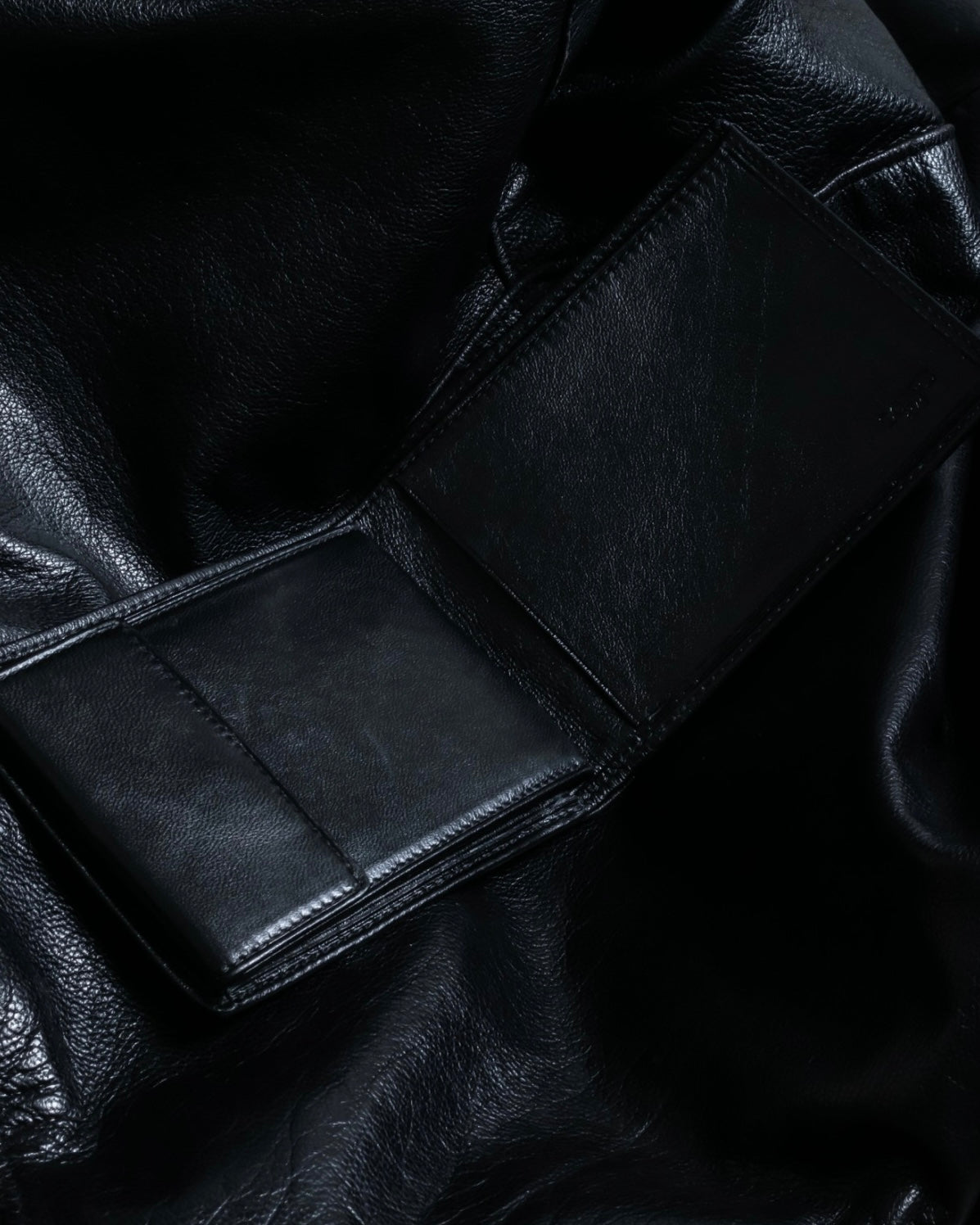 "LOEWE" Leather bifold compact wallet