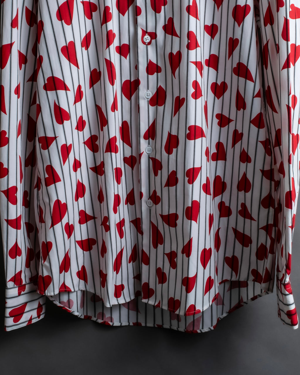 “JW Anderson” heart pattern designed striped shirt