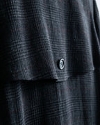 “Burberry Black Label” Trench coat designed long check shirts