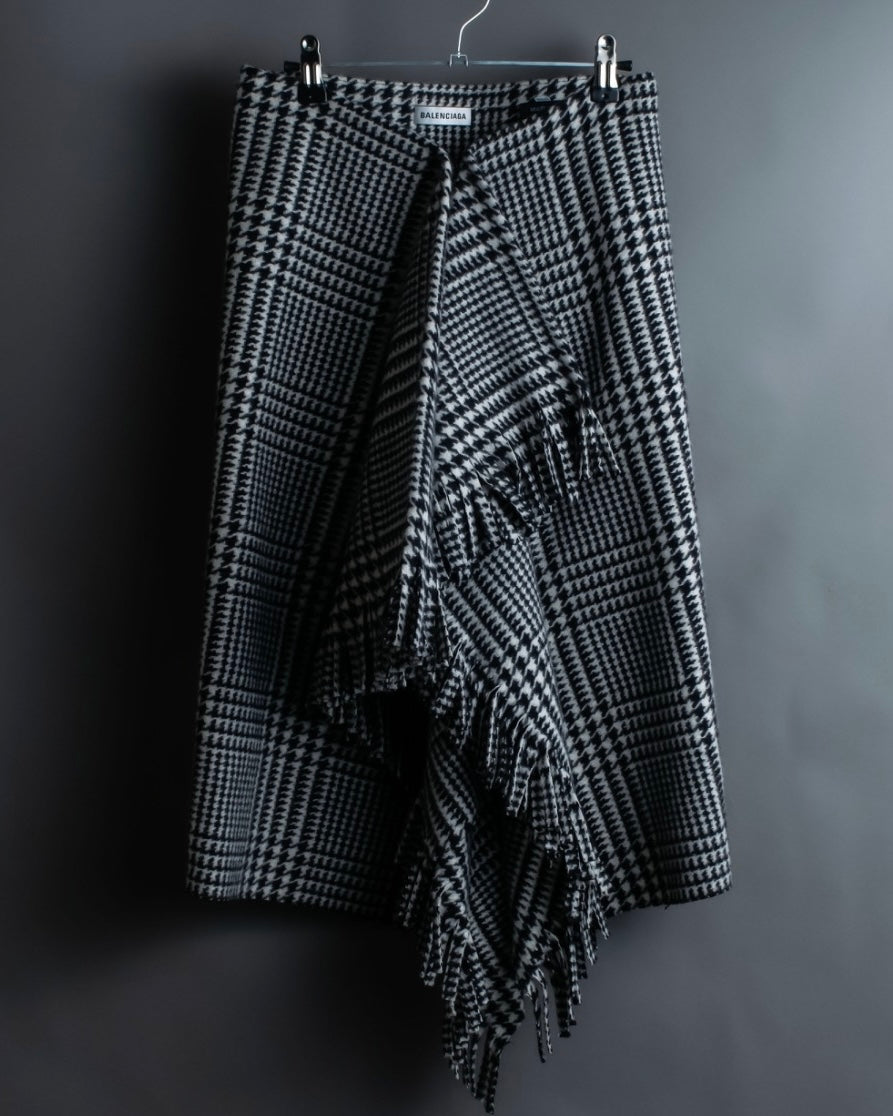 “BALENCIAGA  18AW” Virgin wool  plaid wrapped skirt
