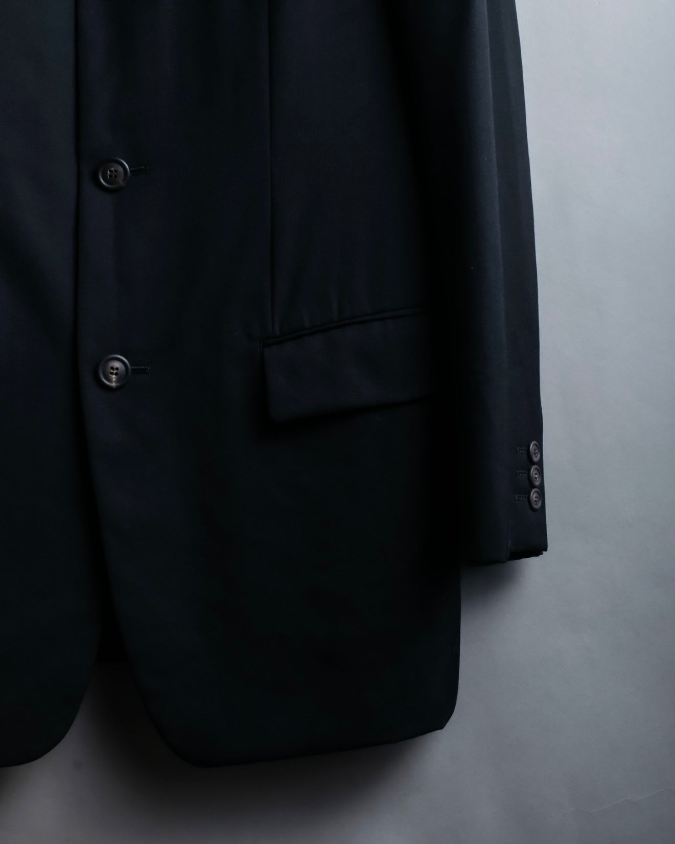 "ISSEY MIYAKE MEN" Stand collar design spring setup