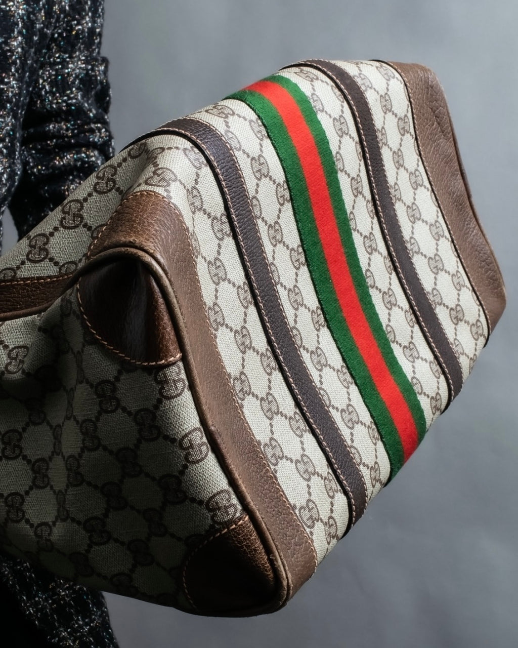 "OLD GUCCI" GG plus shelly line handbag