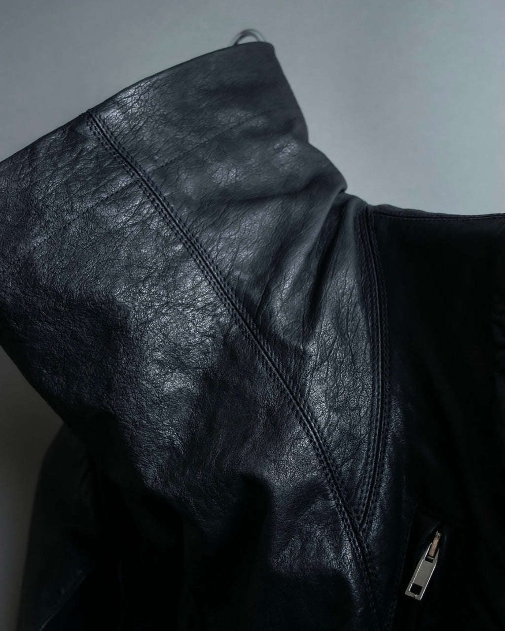 “Rick Owens” lamb leather classic biker jacket with high funnel