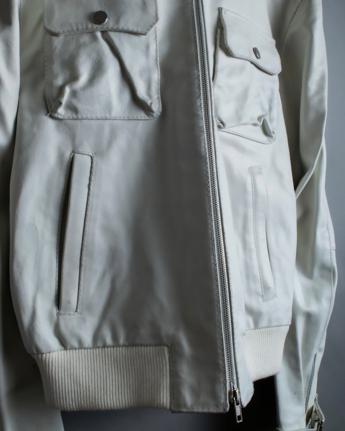 Double zip white leather single riders jacket