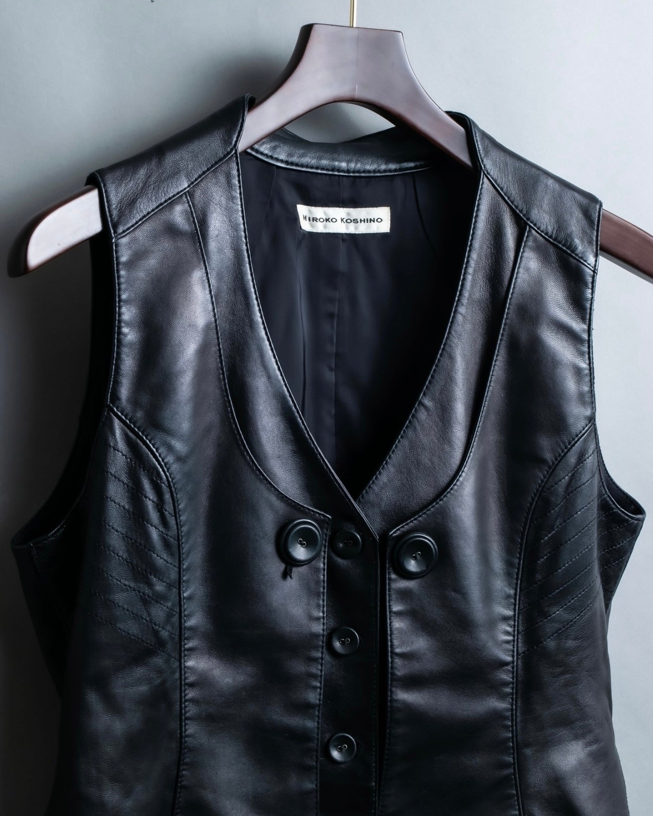 "Hiroko Koshino" Lamb leather layered vest