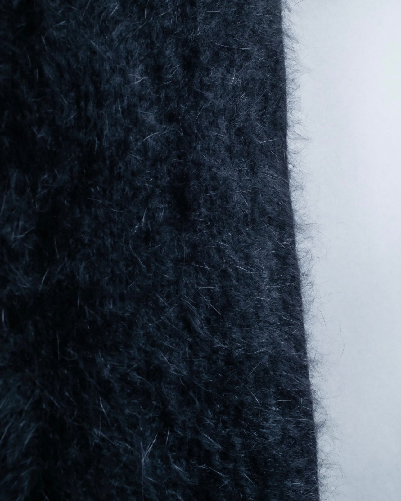 "KATHARINE HAMNETT LONDON" Angora wool shaggy scarf