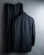 "GIANNI VERSACE" Arm line design peak lapel setup