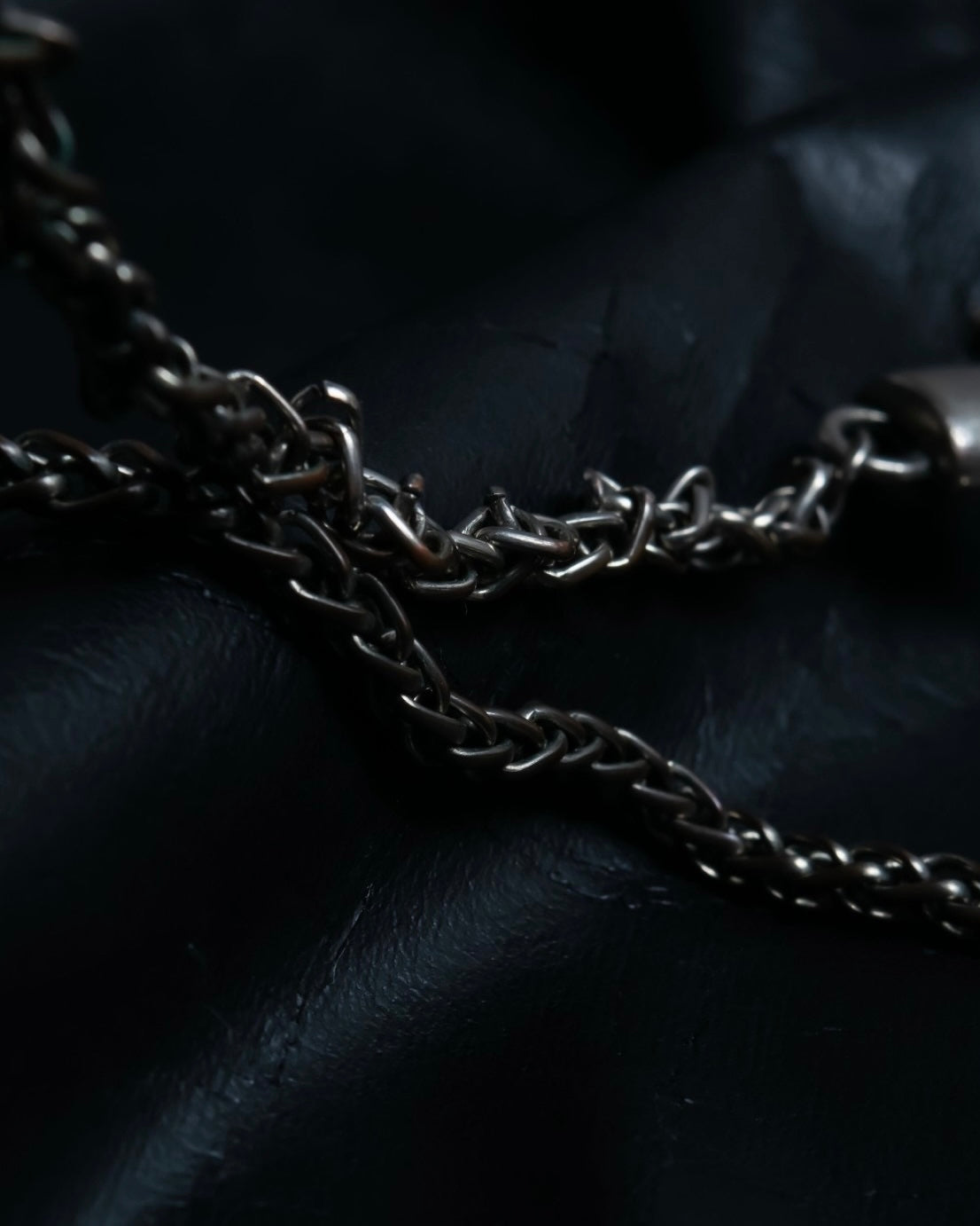 Vintagefolded iron necklace