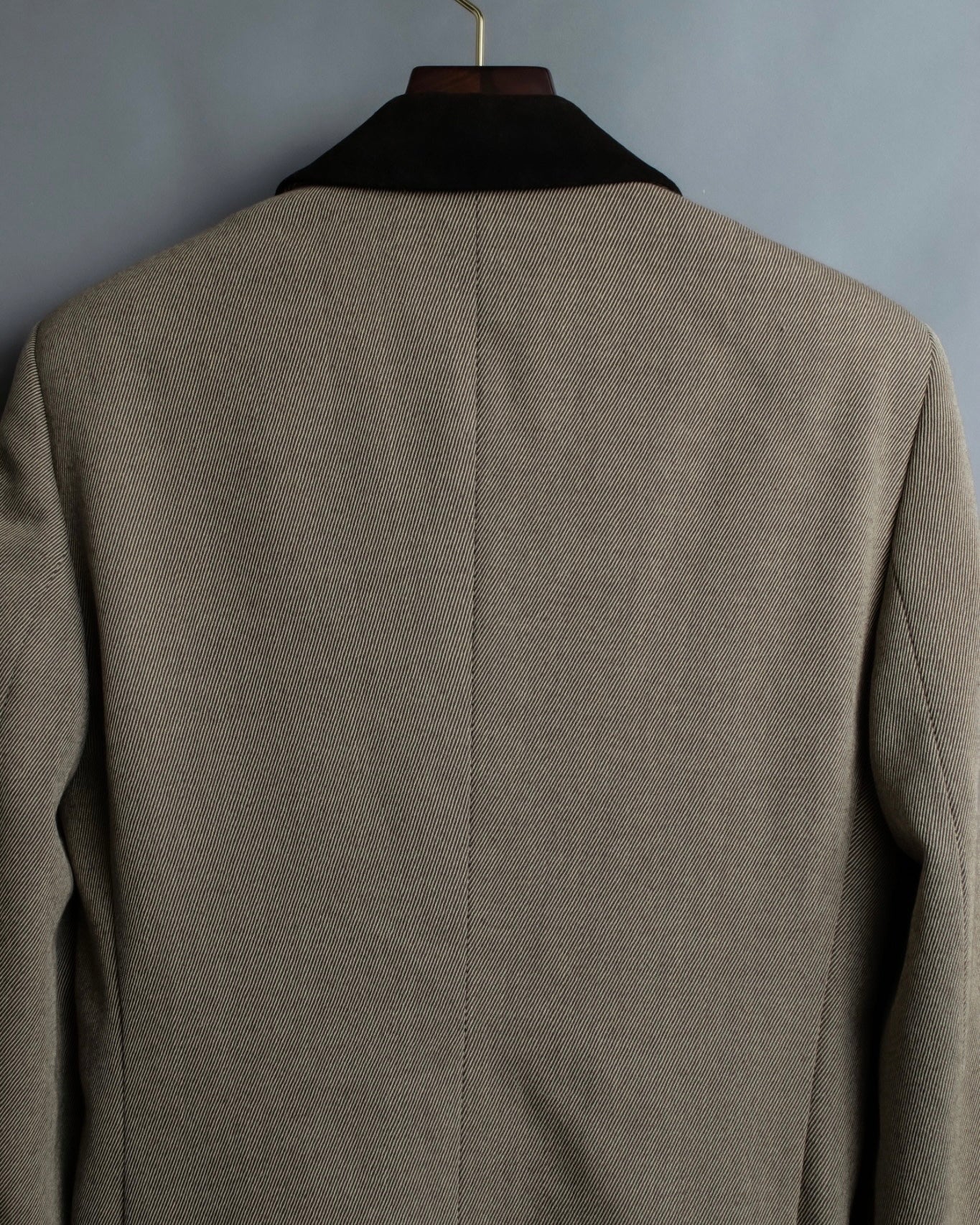 "EMPORIO ARMANI" Virgin Wool Shawl Collar Tailored Jacket