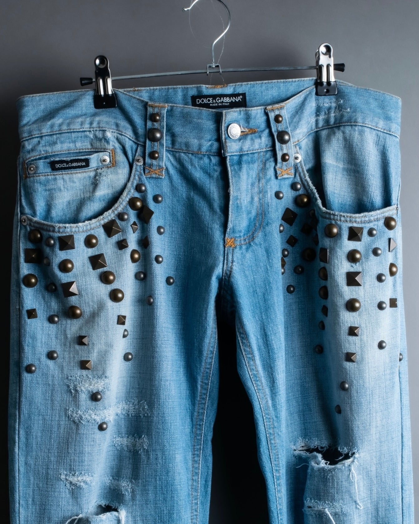 "DOLCE &amp; GABBANA" various studded distressed denim
