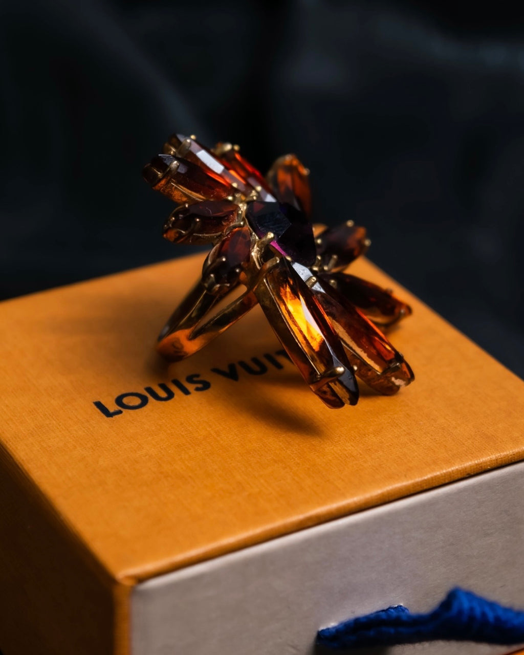 "Louis Vuitton" Flower jewelry ring