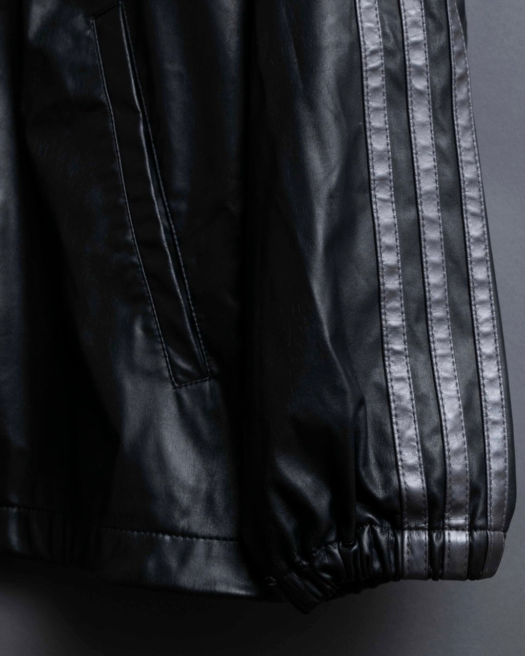 "adidas" Glossy dark black jersey setup