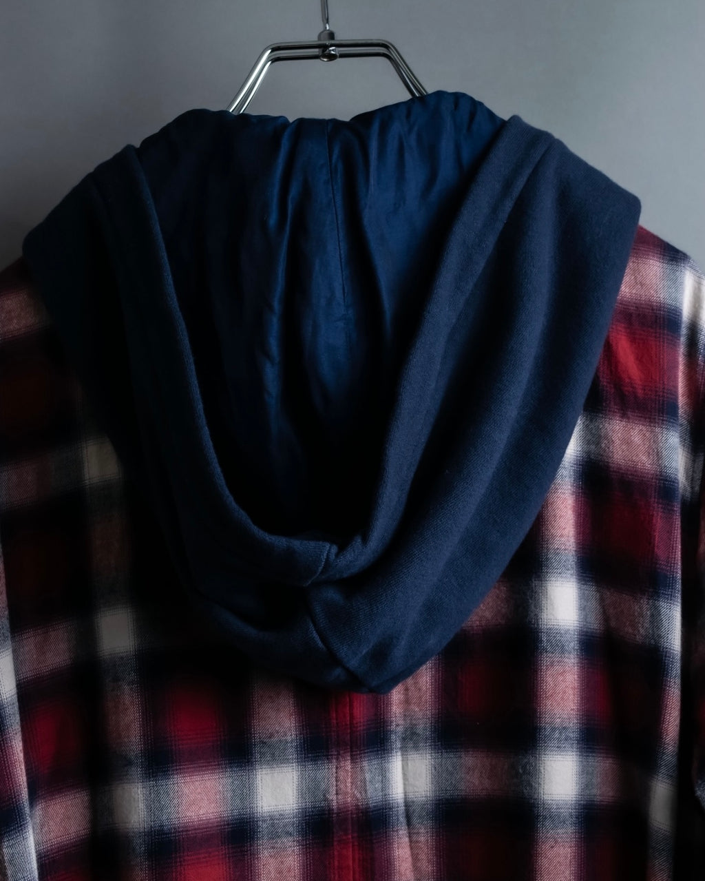 “John UNDERCOVER” gown designed check long hoodie