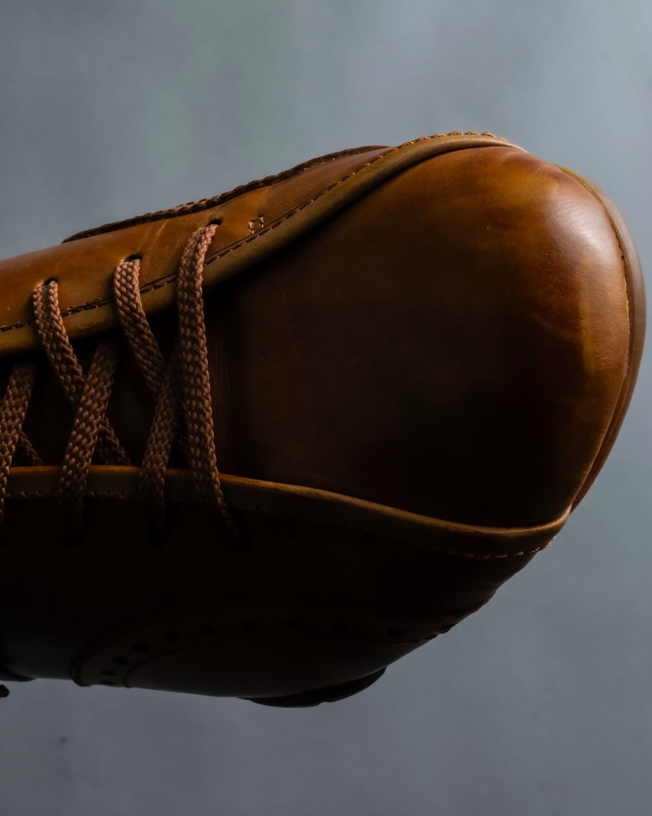 "PRADA" brown leather sports shoes