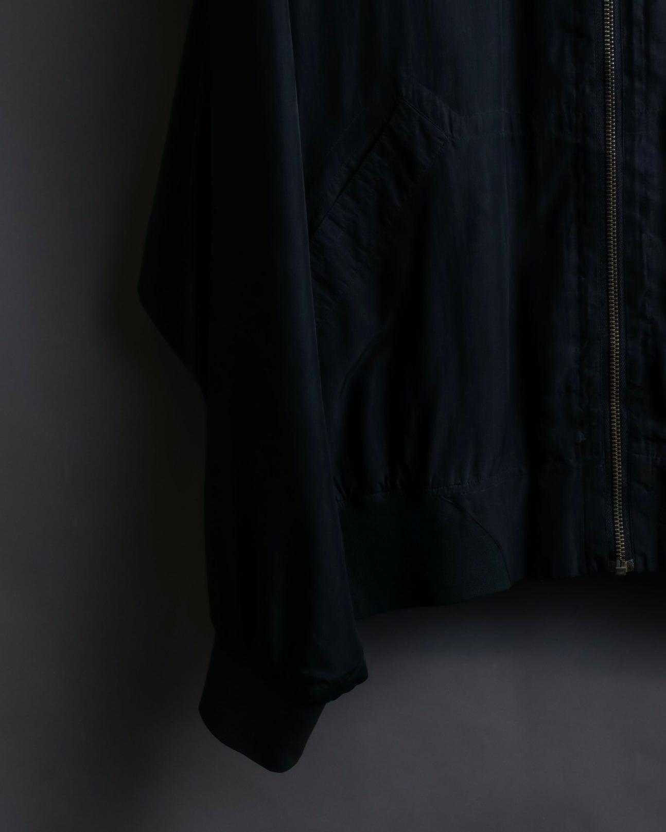 “Vintage” Silk 100% oversized ma-1 jacket