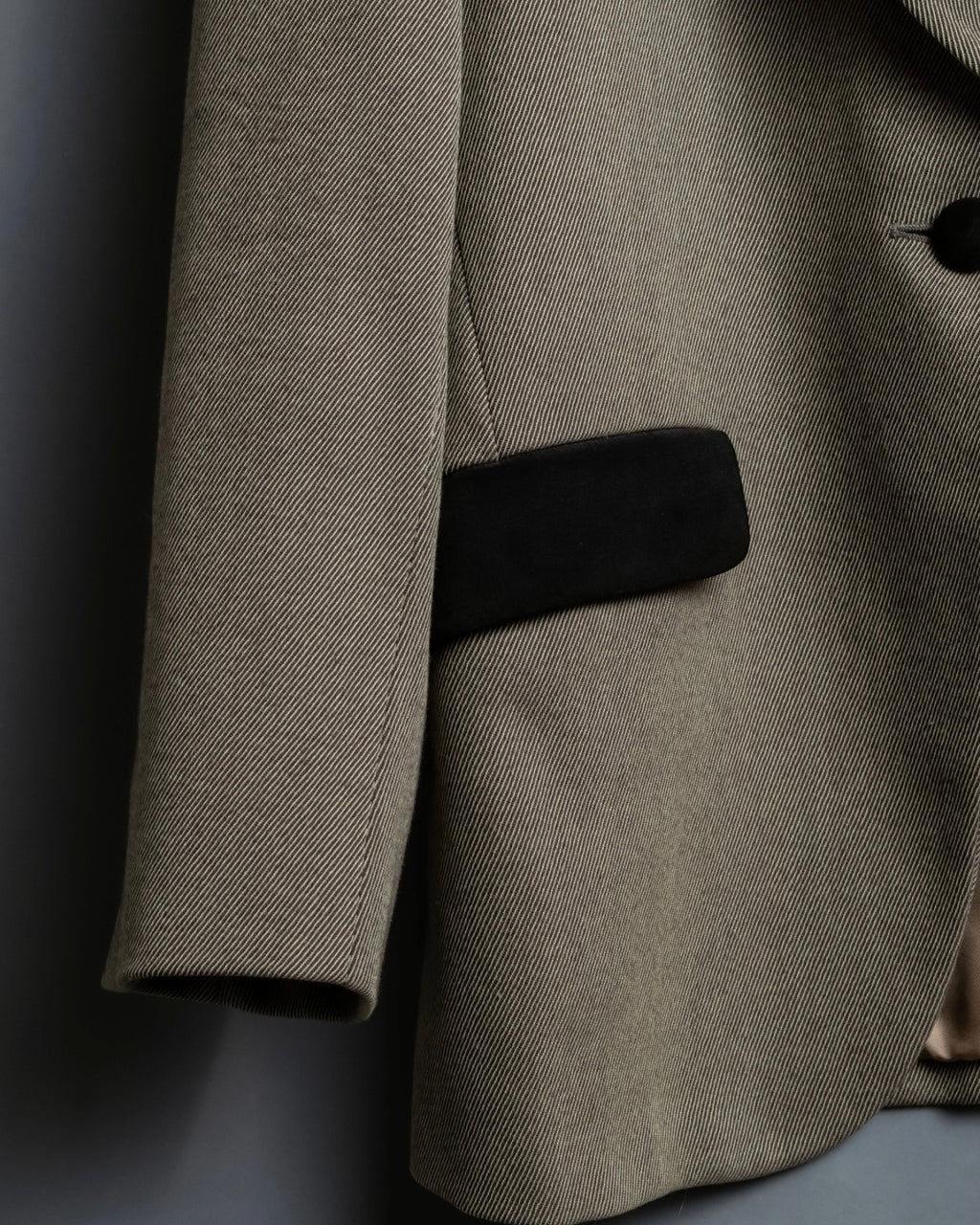 "EMPORIO ARMANI" Virgin Wool Shawl Collar Tailored Jacket