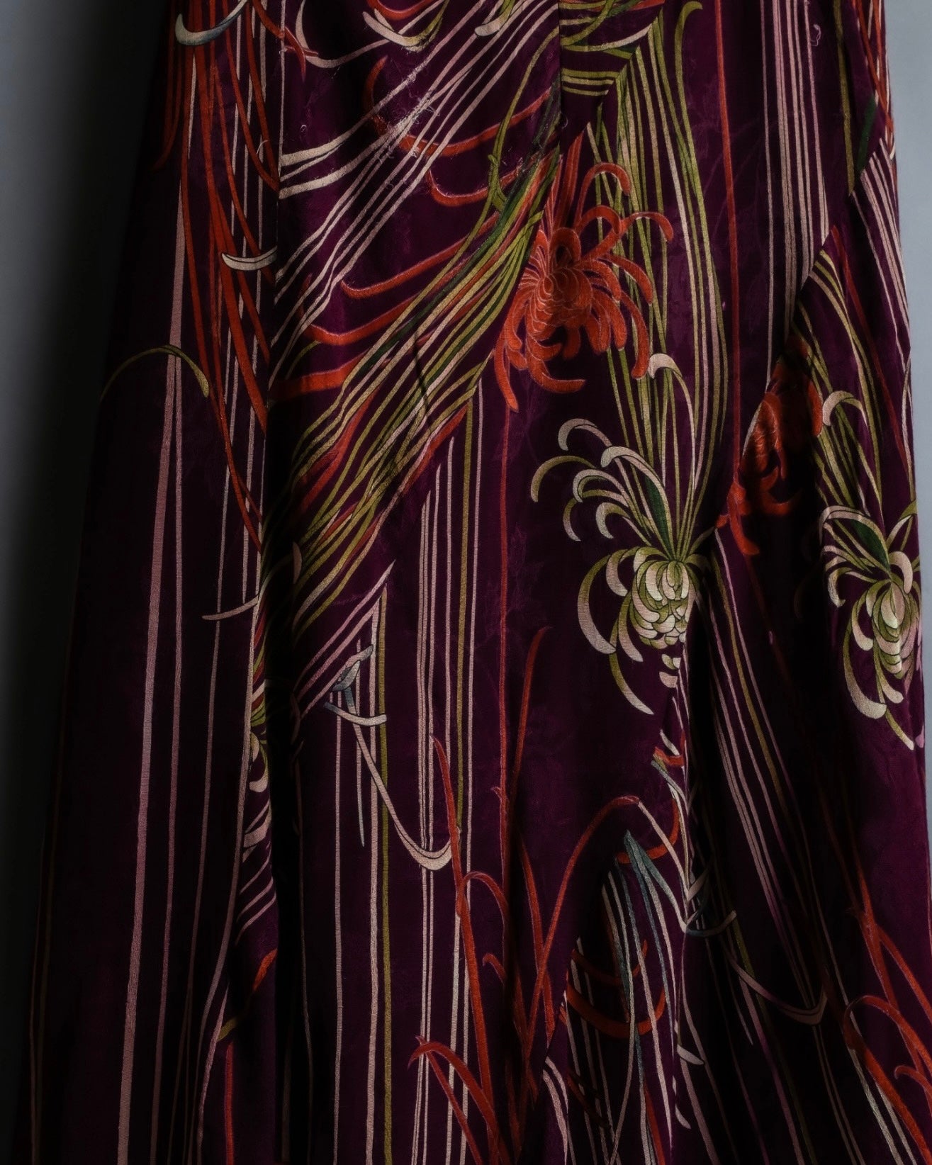 "KENZO" Art pattern skirt spider lily