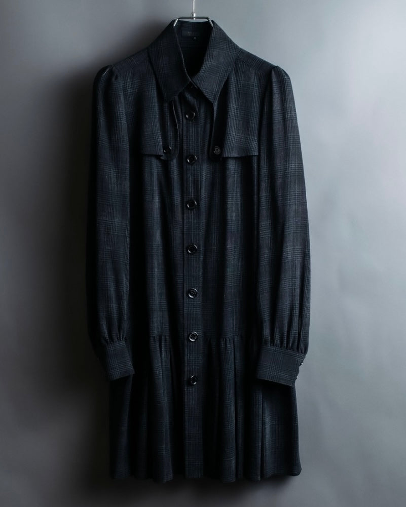 “Burberry Black Label” Trench coat designed long check shirts