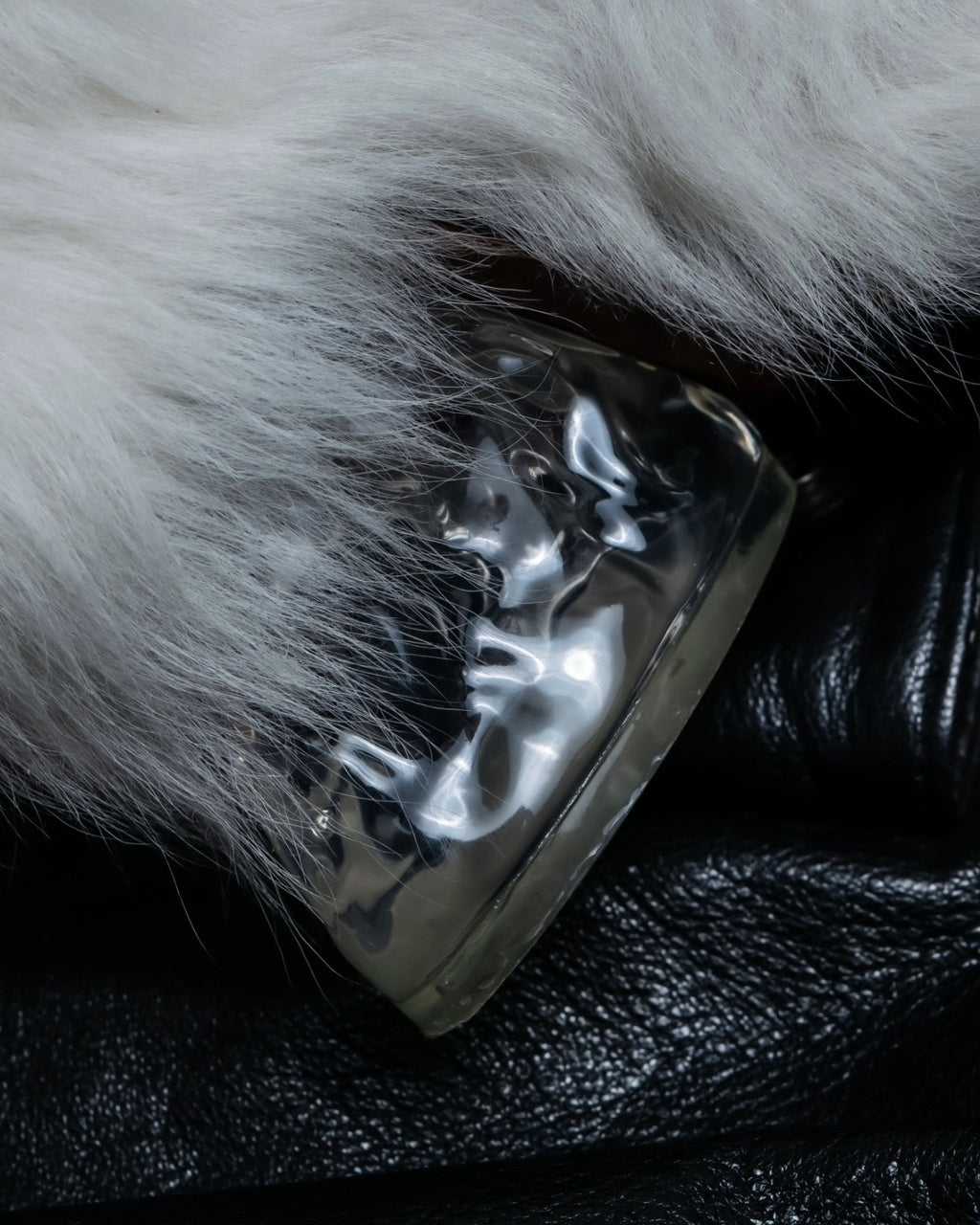 Fendi monster high heel boots 
22,800y