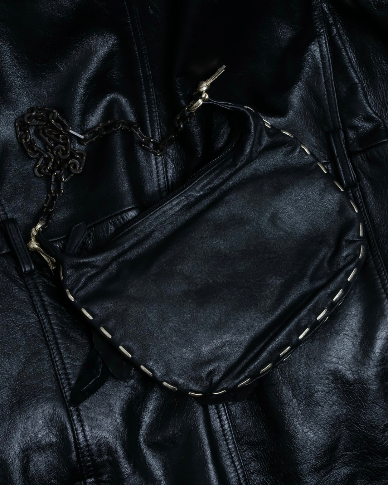 "VALENTINO GARAVANI" Flower accent chain leather bag