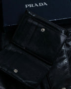 "PRADA" Good condition compact wallet
