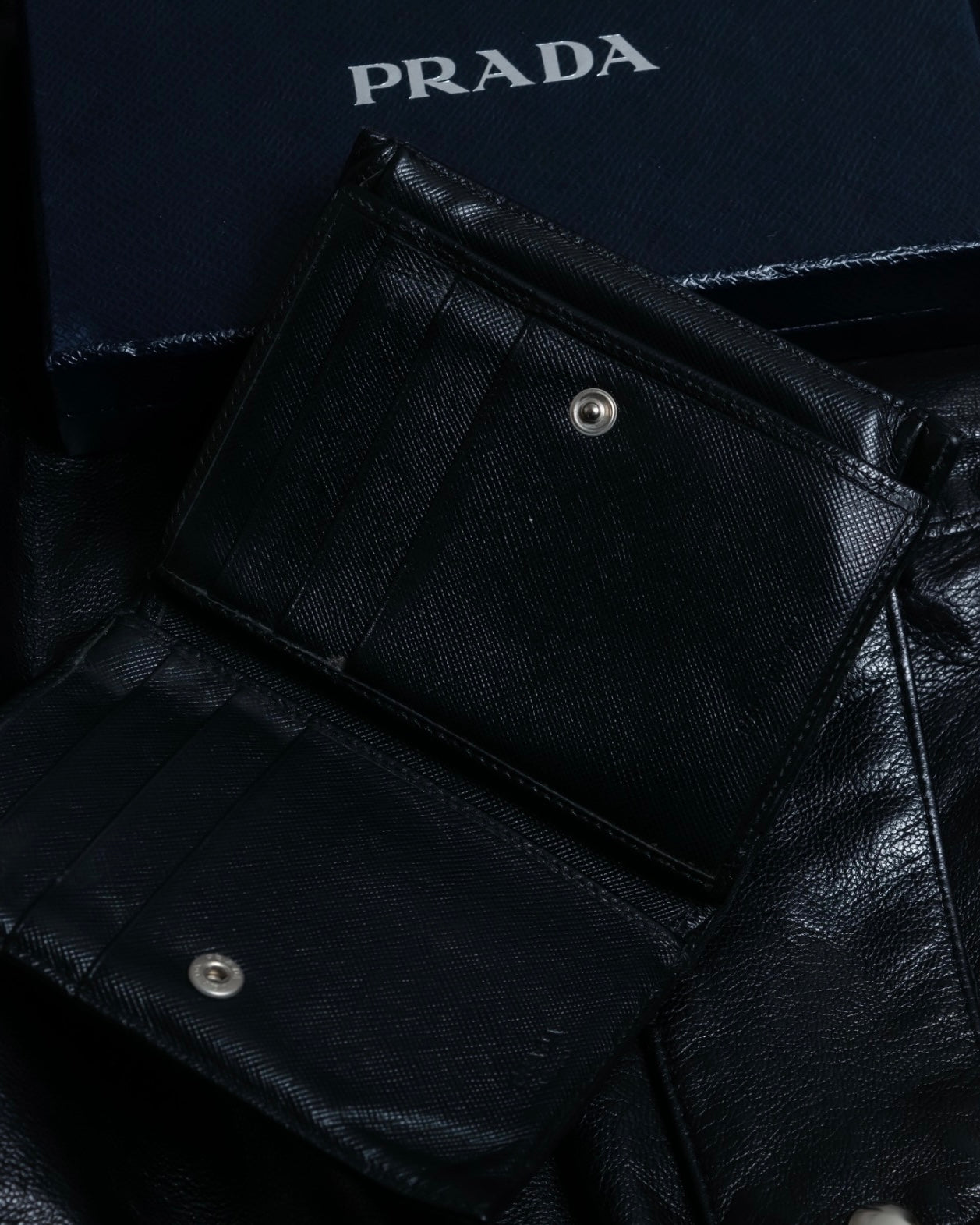 "PRADA" Good condition compact wallet