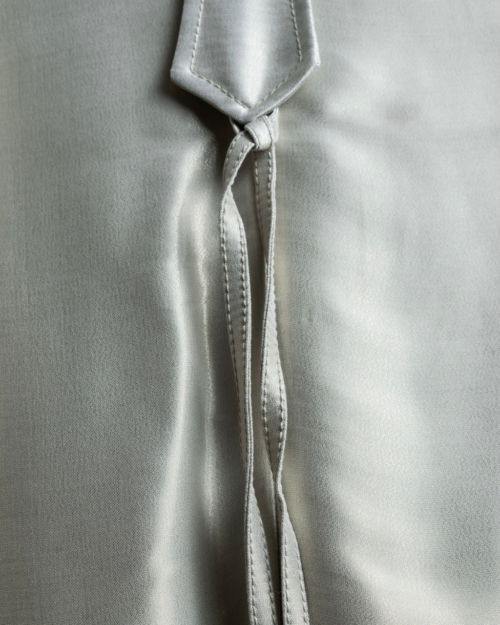 "Maurizio Pecoraro" gather sleeves glossy silver spring coat