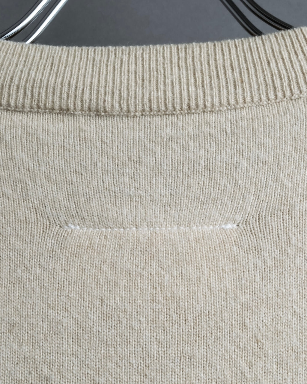 "MM6" Arm fringe design knit dress