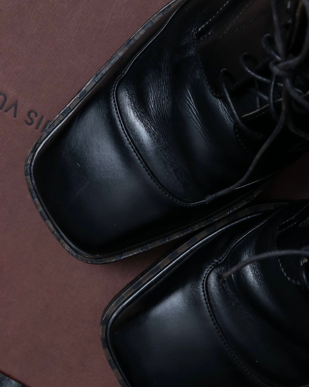 "Louis Vuitton" square toe leather lace-up boots