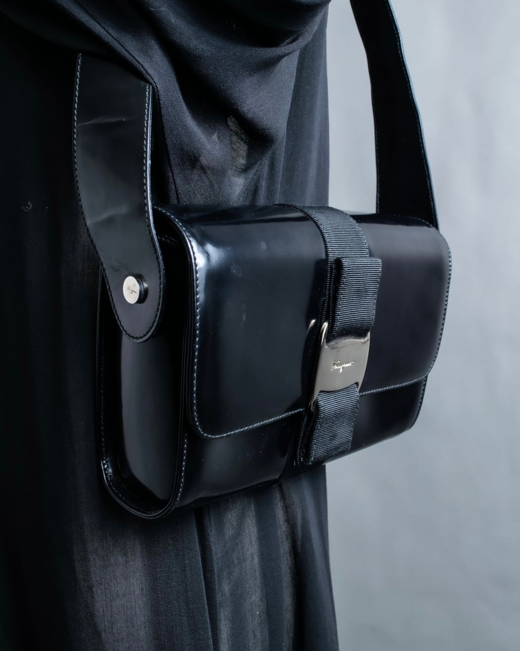 "Salvatore Ferragamo" enamel shoulder bag