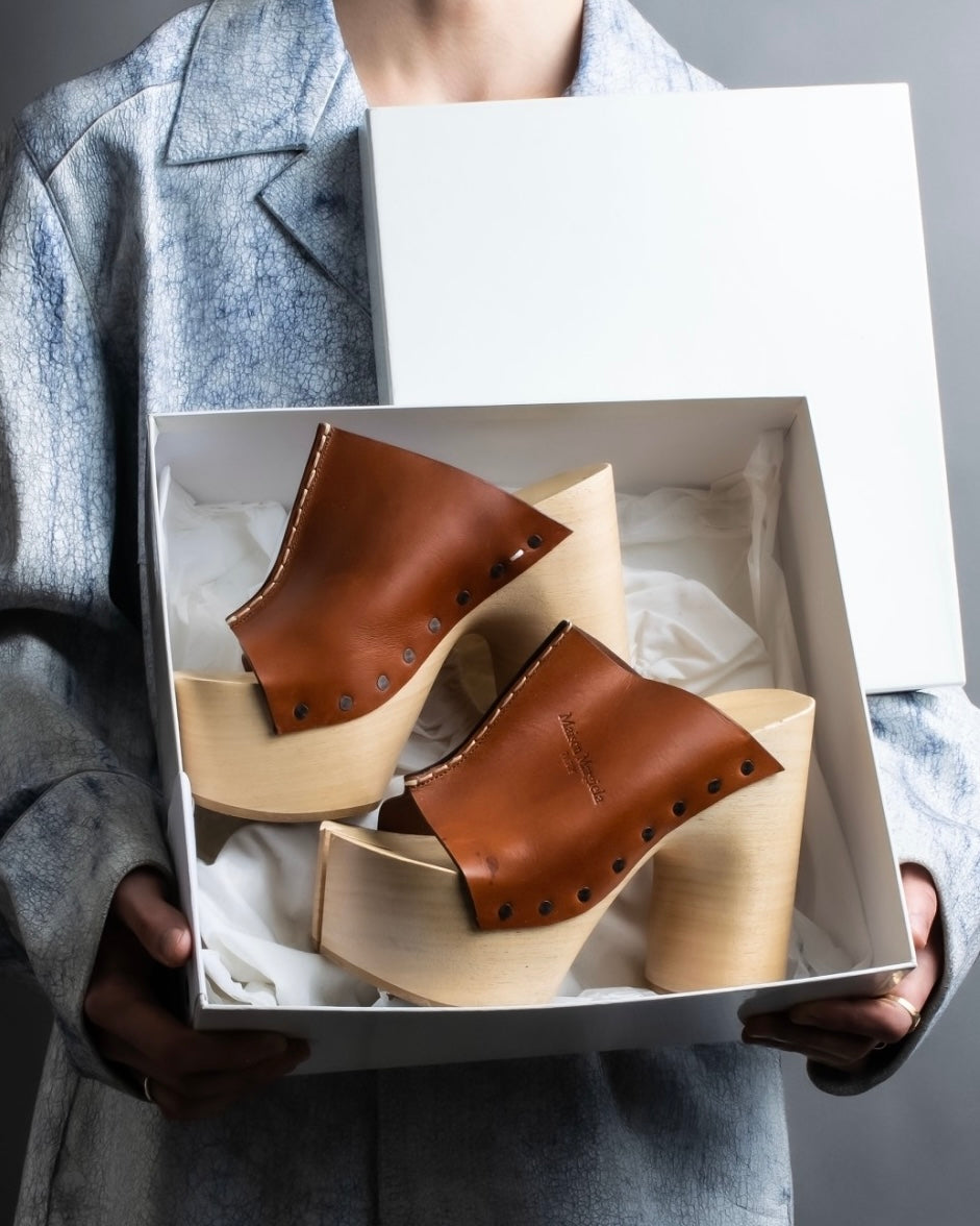 "Maison Margiela 20SS" Tabi platform wood sole sandals