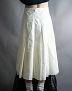 "FENDI" hole pattern and tack designed skirt