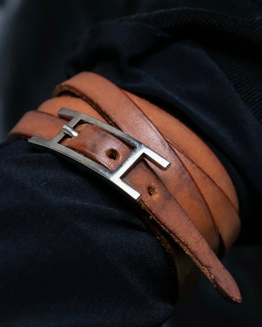 "HERMES" leather bracelet choker