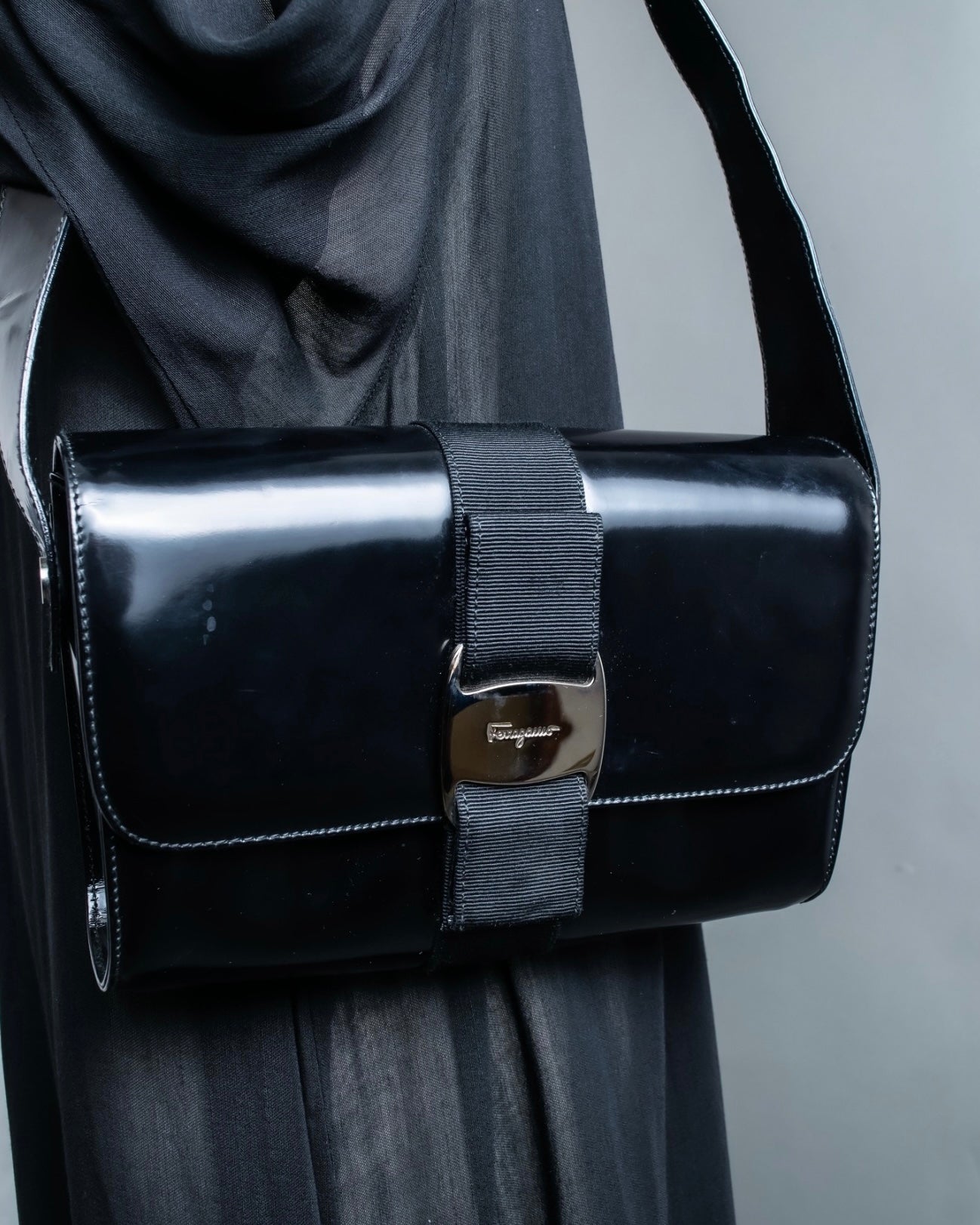 "Salvatore Ferragamo" enamel shoulder bag