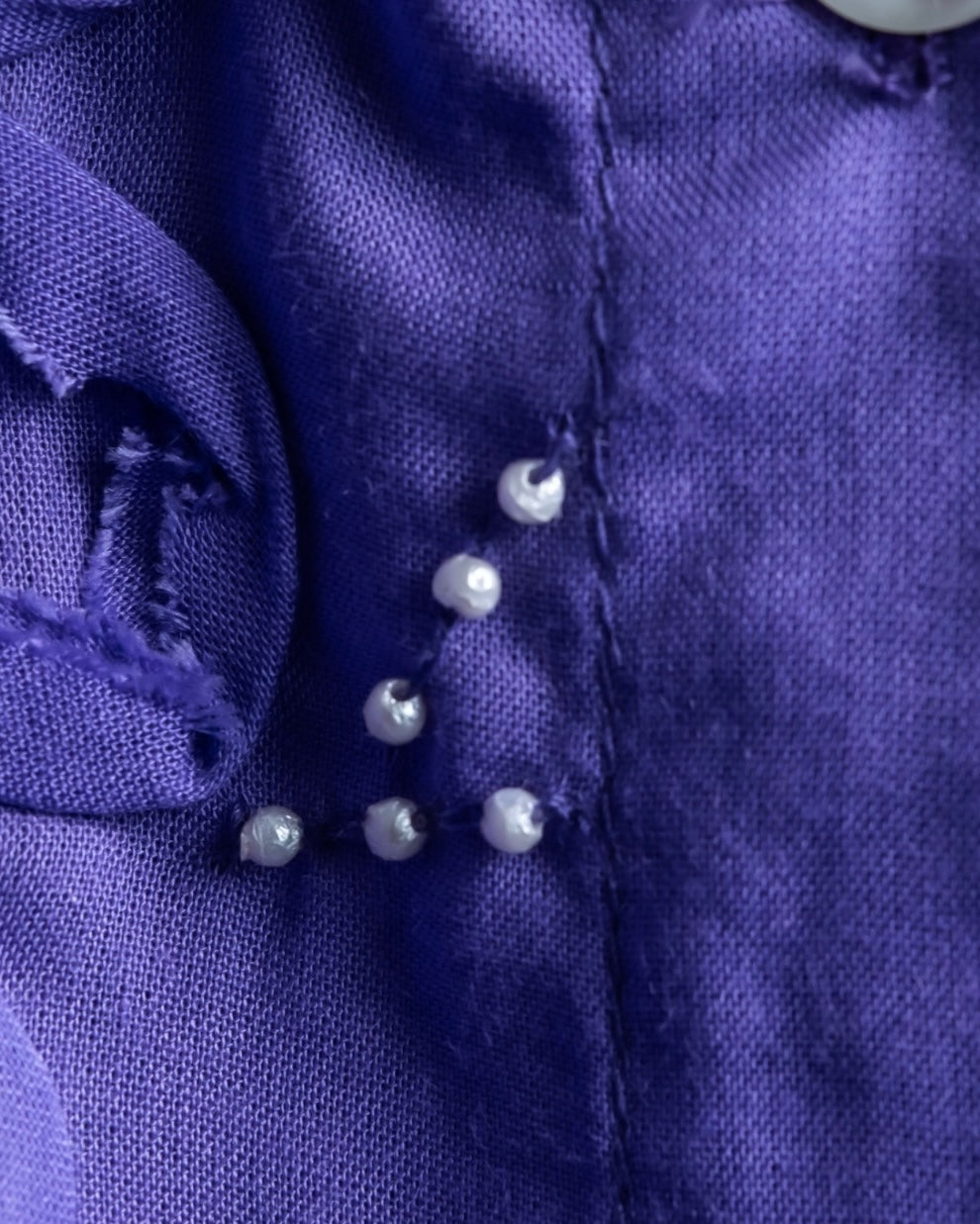 “Vintage” flower embroidery jewel designed viscose shirts