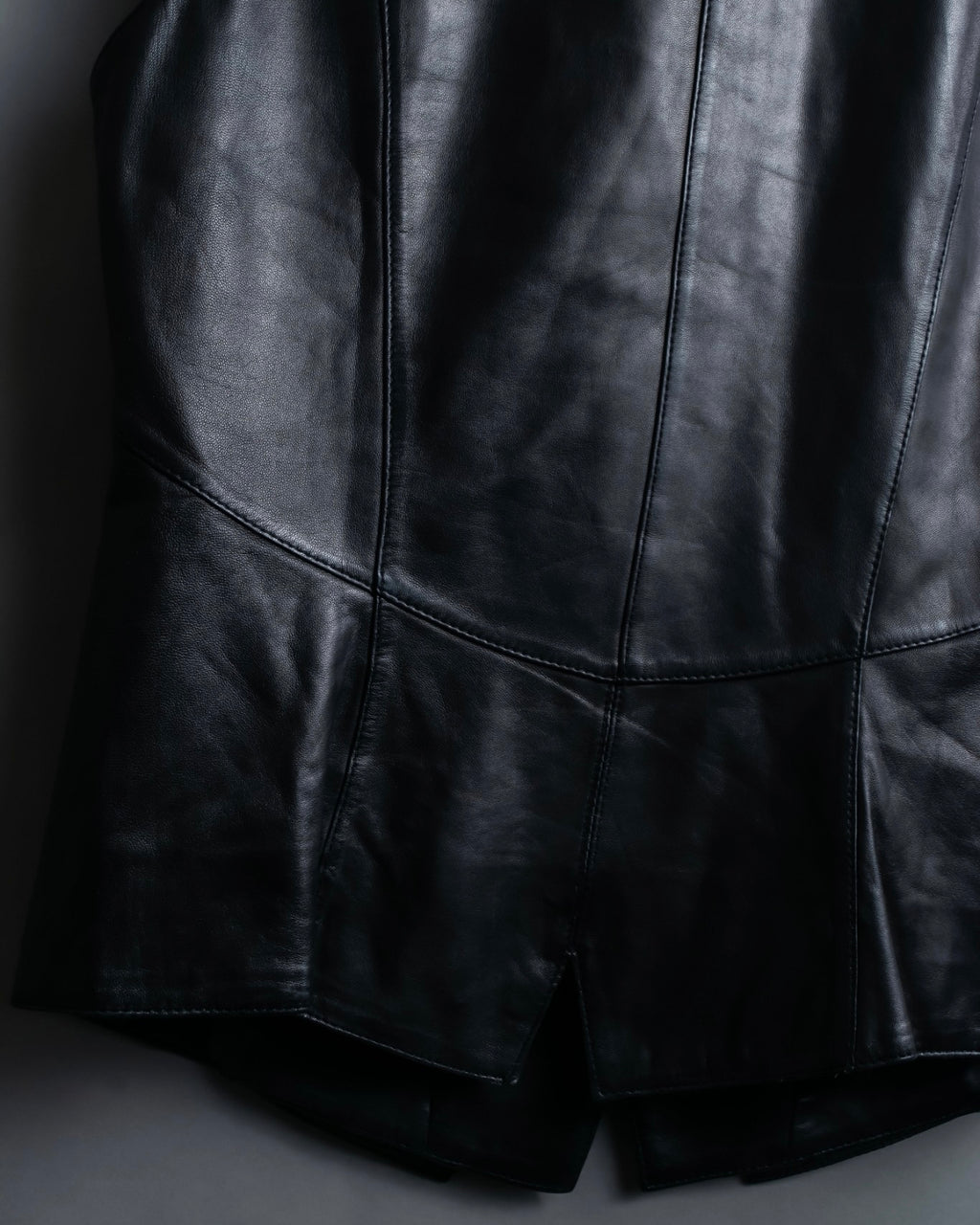 "Hiroko Koshino" Lamb leather layered vest