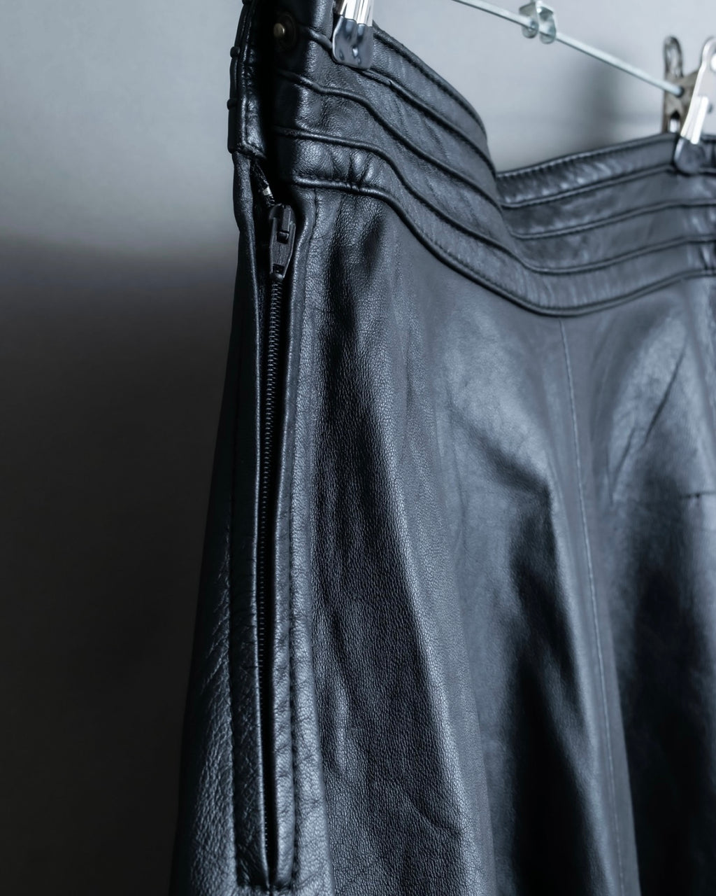 Cowhide flared lace skirt