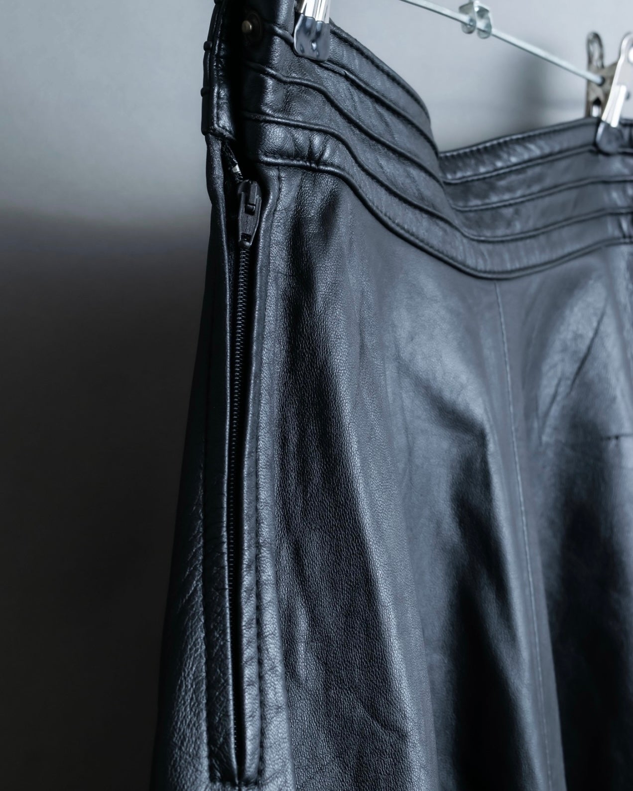 Cowhide flared lace skirt