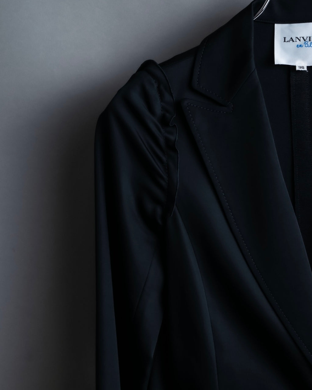 "LANVIN en Bleu" Tape-decorated tailored jacket